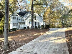 130 Morning Mist Way in Fayetteville, GA - Building Photo