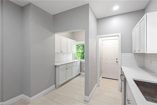 13803 Mcelhattan Ave in Cleveland, OH - Building Photo - Building Photo