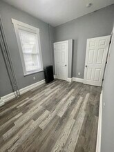 840 Cumberland St, Unit 840 Cumberland St Apt 1 in Gloucester City, NJ - Foto de edificio - Building Photo