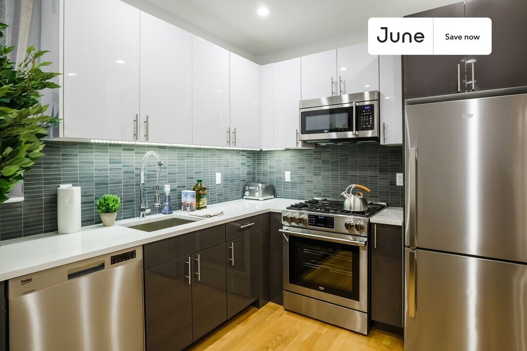 2053 Frederick Douglass Blvd in New York, NY - Building Photo