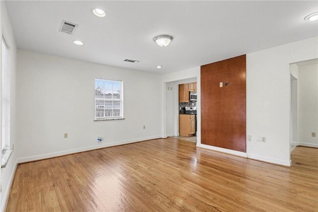 3036 Peeler Rd in Atlanta, GA - Building Photo - Building Photo