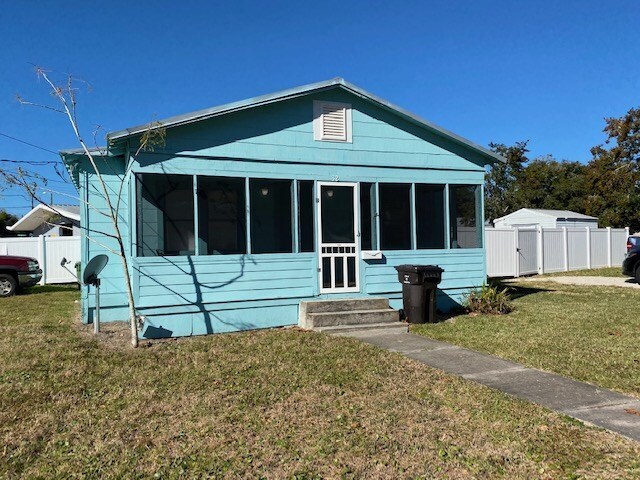 32 Grant St in St. Augustine, FL - Building Photo