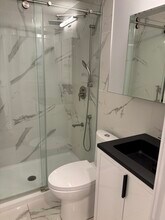 4820 De La Côte-Sainte-Catherine Ch in Montréal, QC - Building Photo - Building Photo