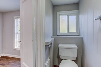 Custer Apartments in Portland, OR - Building Photo - Building Photo