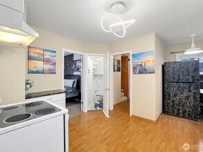 3807 S 34th St in Tacoma, WA - Building Photo - Building Photo