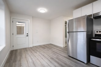 1675-1167 167 St in Surrey, BC - Building Photo - Building Photo