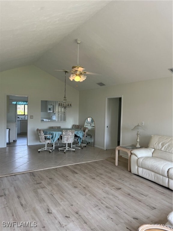 property at 819 Palm View Dr