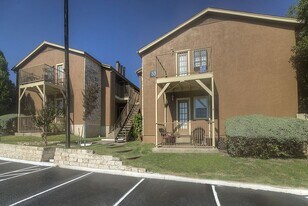 Chateau Avalon of Austin in Austin, TX - Building Photo