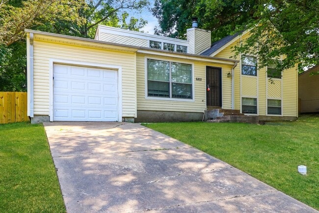 6801 Autumnhill Ln in Bartlett, TN - Building Photo - Building Photo
