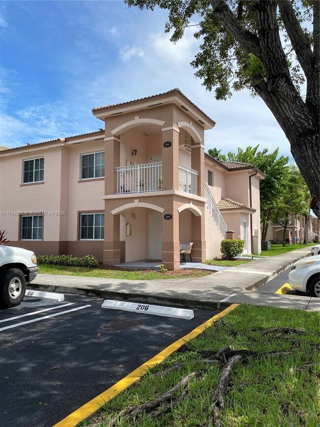 2731 SE 12th Rd in Homestead, FL - Building Photo - Building Photo