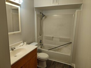 38 Prospect Ave in Franklin, PA - Building Photo - Building Photo