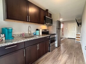 1412 E 35th St in Houston, TX - Building Photo - Building Photo