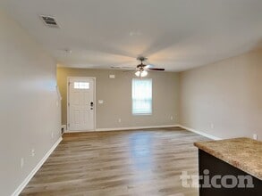 1868 Belle Arbor Dr in Nashville, TN - Building Photo - Building Photo