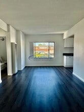 1642 259th Pl in Los Angeles, CA - Building Photo - Building Photo