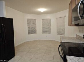 114 SE 3rd St in Cape Coral, FL - Building Photo - Building Photo