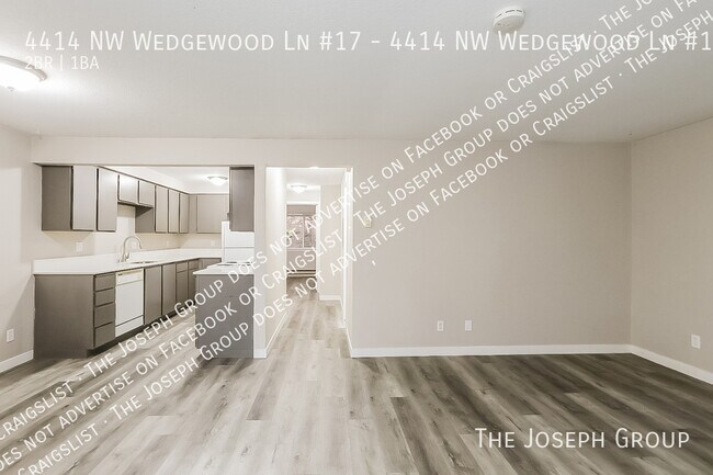 4414 NW Wedgewood Ln in Bremerton, WA - Building Photo - Building Photo