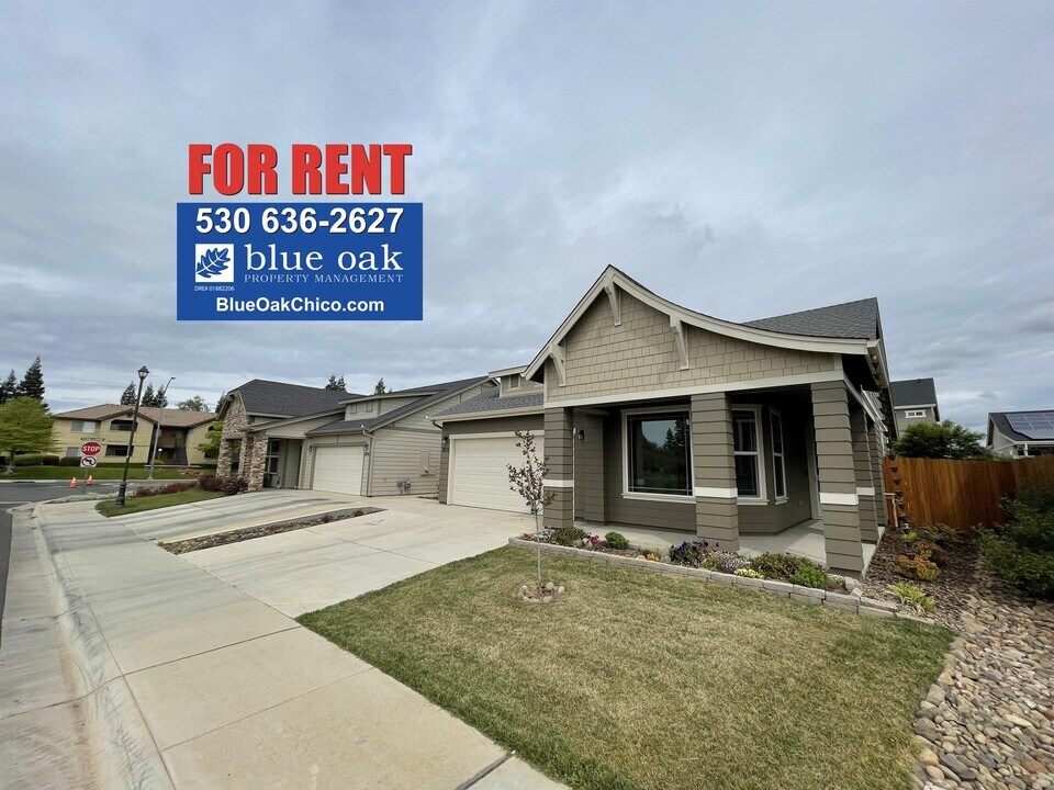 3032 Biscayne Bay in Chico, CA - Building Photo