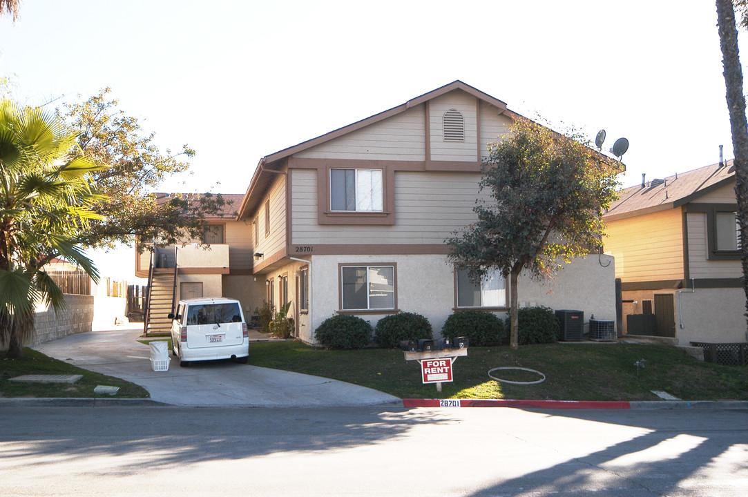 28701 Calle Del Lago in Murrieta Hot Springs, CA - Building Photo