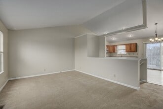 10649 Kelsey Dr in Independence, KY - Building Photo - Building Photo