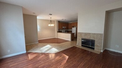 1800 E Lakeshore Dr in Lake Elsinore, CA - Building Photo - Building Photo