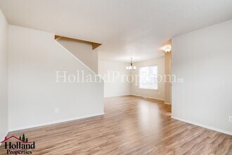 1341 NE 87th Ave in Hillsboro, OR - Building Photo - Building Photo
