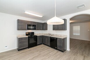 25393 Claremont Hills Ln in Porter, TX - Building Photo