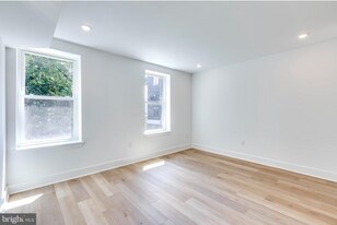 4327 Baltimore Ave in Philadelphia, PA - Building Photo