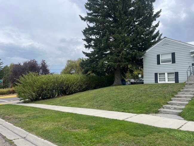 105 S 3rd E in Rexburg, ID - Building Photo - Building Photo