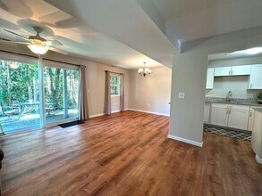 81 Park Ave in Danbury, CT - Building Photo - Building Photo