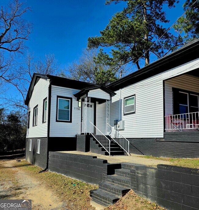 1156 Clinton Rd in Macon, GA - Building Photo - Building Photo