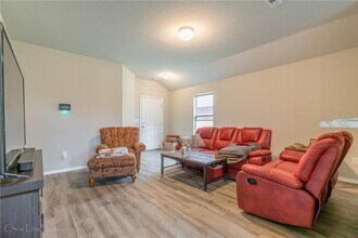 4703 W Hoover Loop in Fayetteville, AR - Building Photo - Building Photo