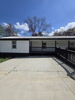 39 Ga Ln in Rossville, GA - Building Photo