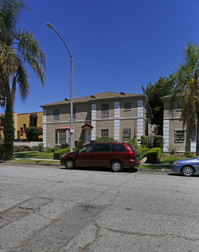 4015 Leeward Ave in Los Angeles, CA - Foto de edificio - Building Photo