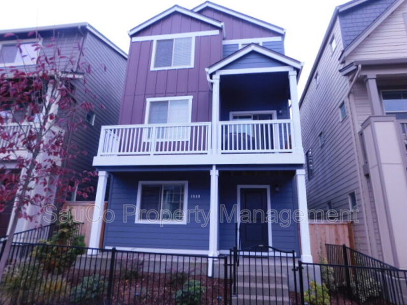 1940 SW Latitude Way in Beaverton, OR - Building Photo