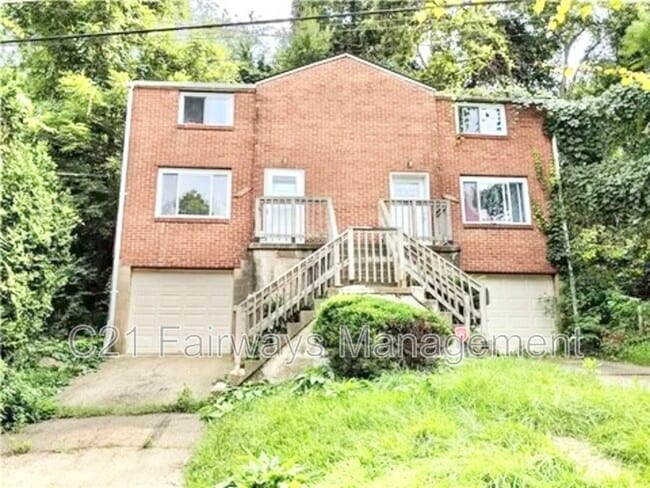 property at 2020 Lindsay Rd