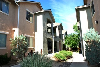 Willow Springs Condominiums in Fernley, NV - Building Photo - Building Photo