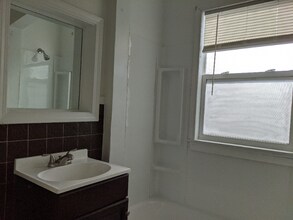 1333 S Liberty St in Independence, MO - Building Photo - Building Photo