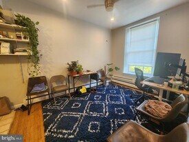 322 S 11th St, Unit 9 in Philadelphia, PA - Building Photo