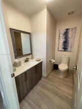 16551 SW 75th St in Miami, FL - Building Photo - Building Photo