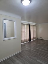 2914 Cheyenne Ave in Flint, MI - Building Photo - Building Photo