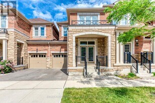 365 Leadwood Gate in Oakville, ON - Building Photo