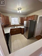 218 Alsace Rd in Richmond Hill, ON - Building Photo - Building Photo