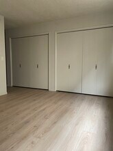 15001 Condon Ave in Lawndale, CA - Foto de edificio - Building Photo