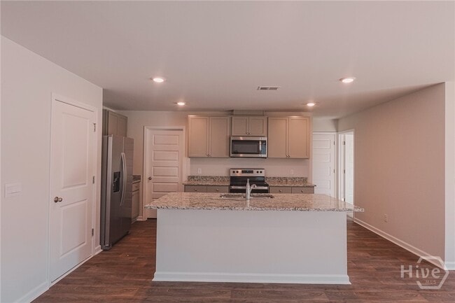411 Coconut Dr