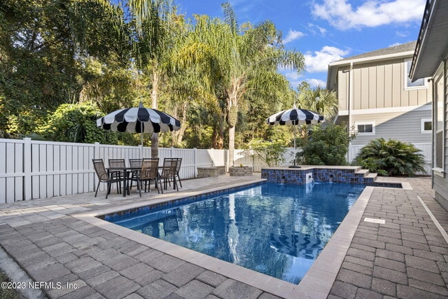 781 Paradise Ln in Atlantic Beach, FL - Building Photo - Building Photo
