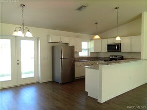 137 N Independence Hwy in Inverness, FL - Building Photo - Building Photo