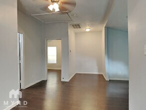 1606 Ruthven St in Houston, TX - Building Photo - Building Photo