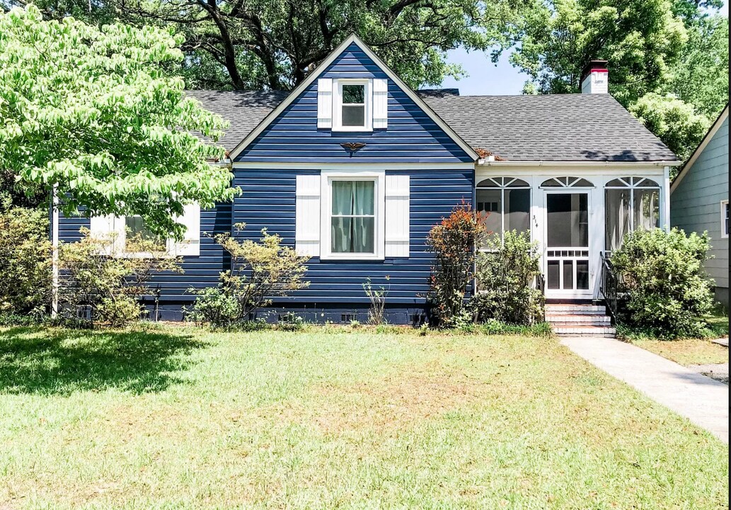 314 Columbus Dr in Savannah, GA - Building Photo