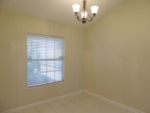 3150 Highland Grove Dr in Orange Park, FL - Building Photo - Building Photo