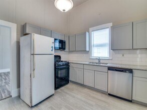 500 N Virginia St in Terrell, TX - Building Photo - Building Photo